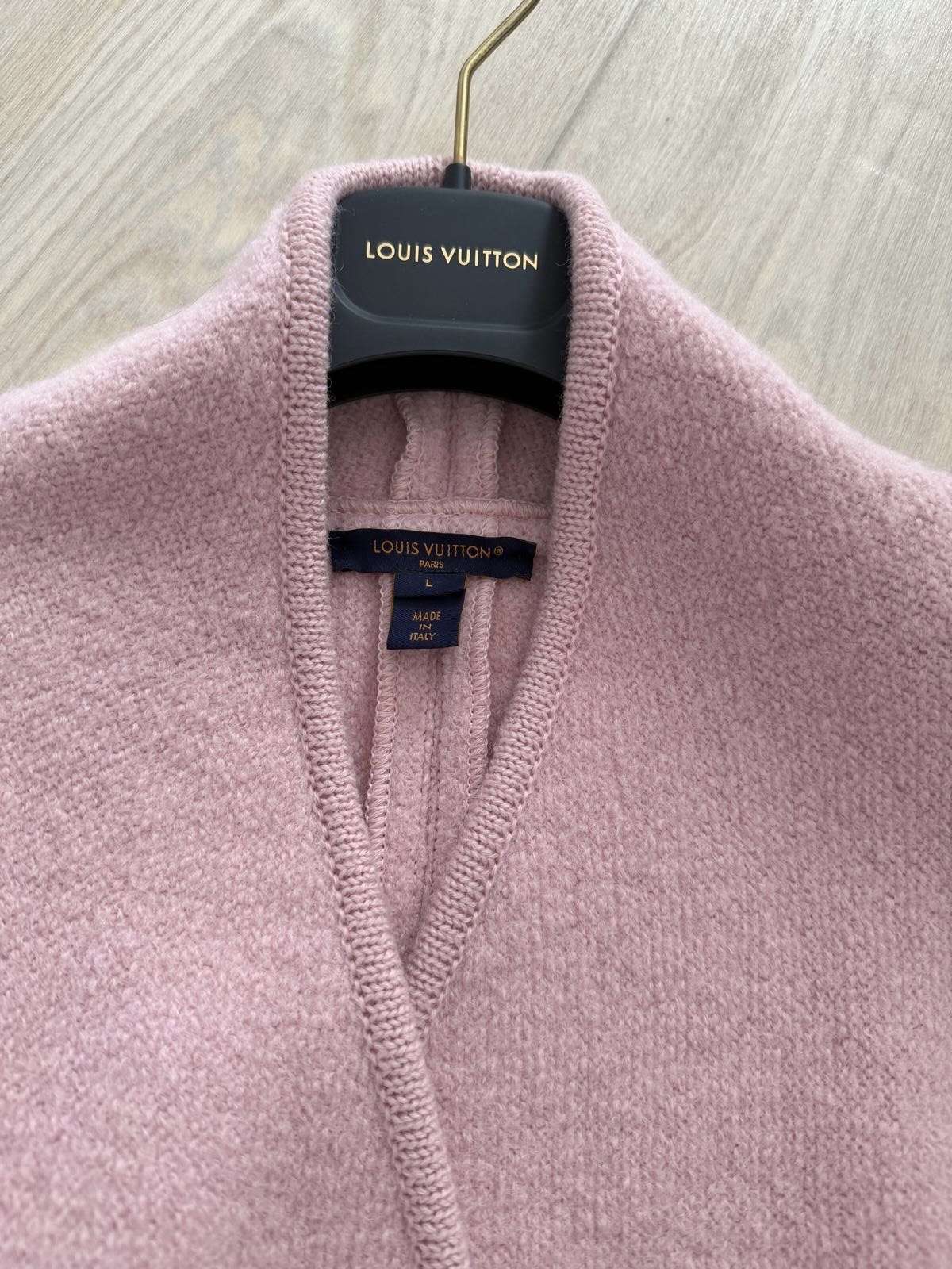 Louis Vuitton sveter