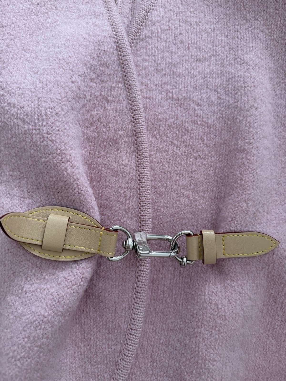 Louis Vuitton sveter