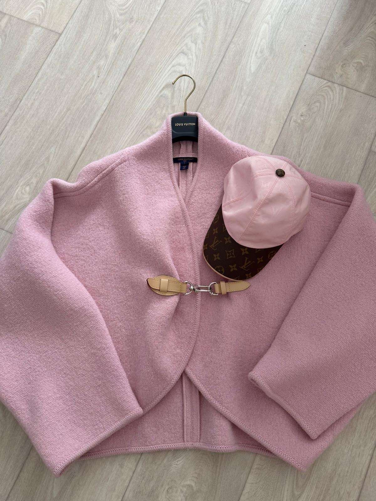 Louis Vuitton sveter