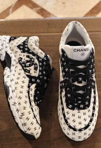 https://vipluxury.sk/Chanel tenisky