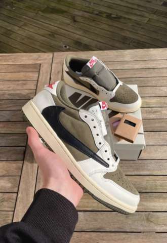 https://vipluxury.sk/Nike low Travis Scott - Olive