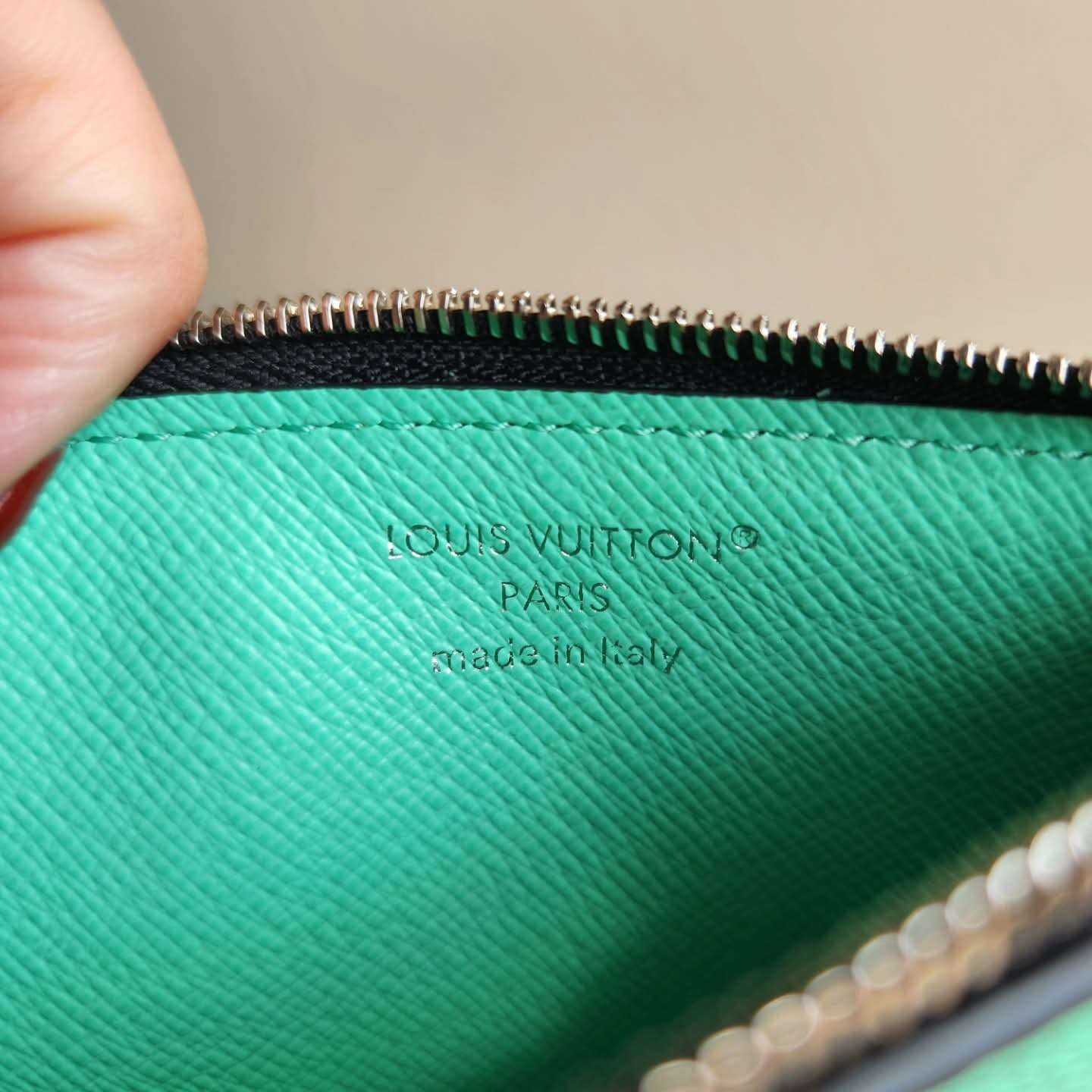 Louis Vuitton Coin Cardholder