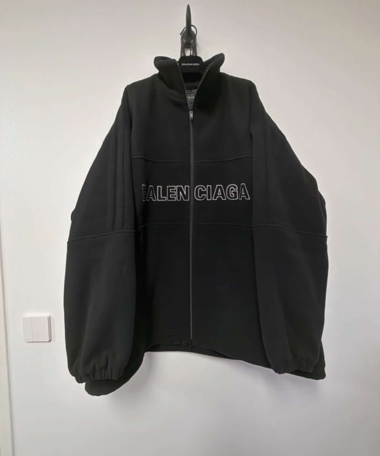 Balenciaga Bunda