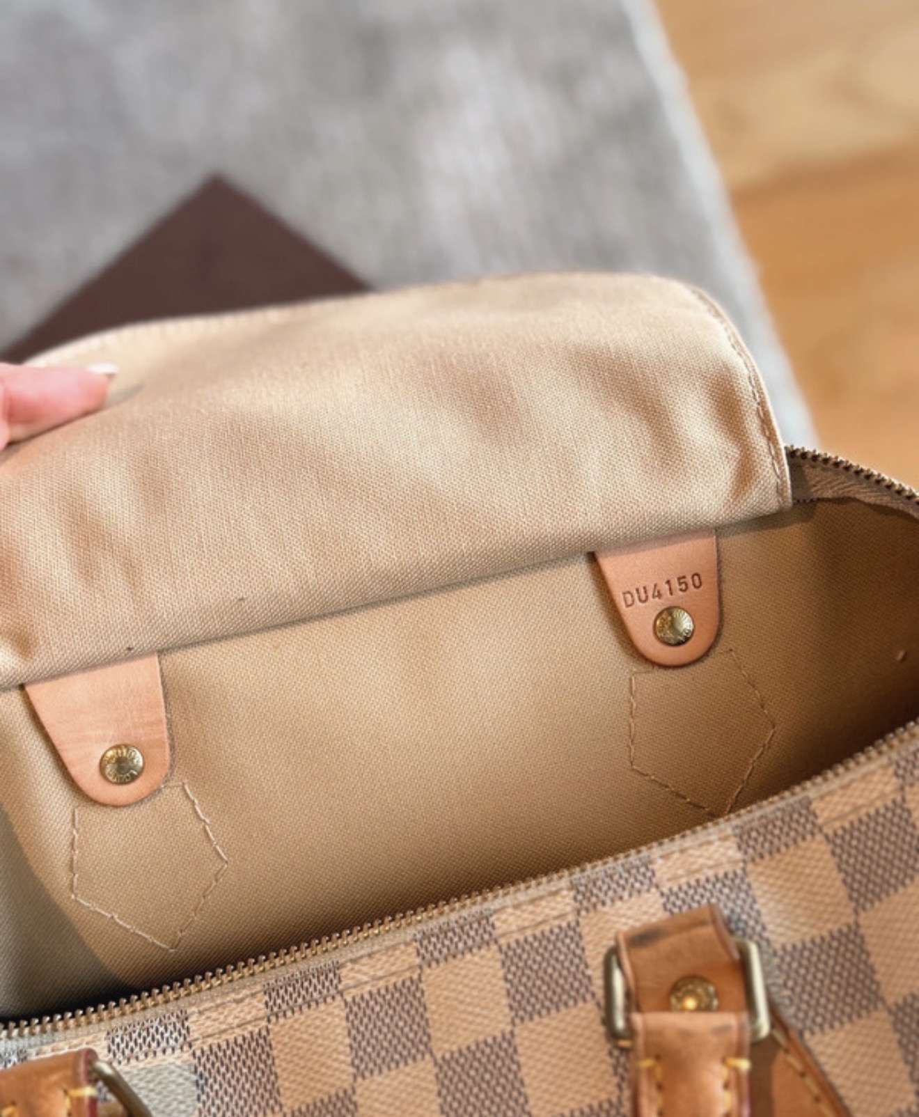 Louis Vuitton speedy 35