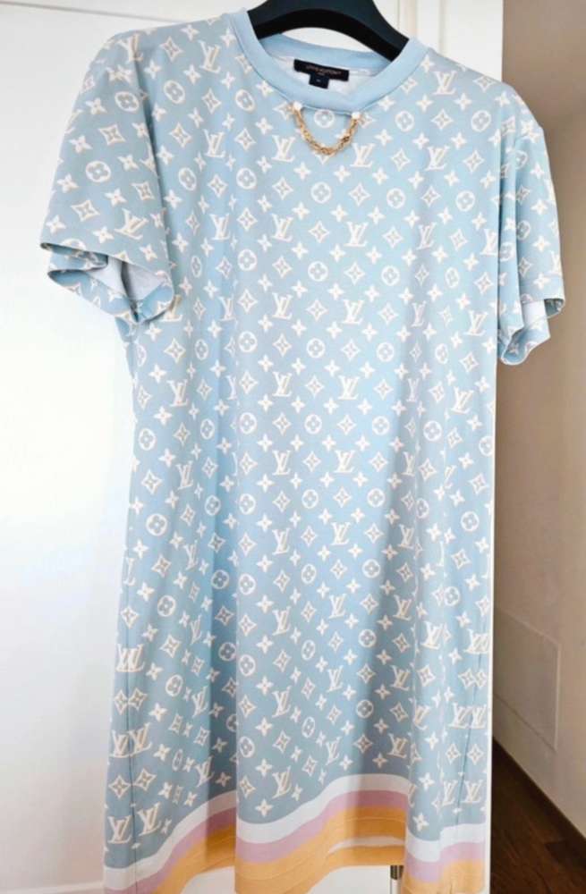 Louis Vuitton šaty