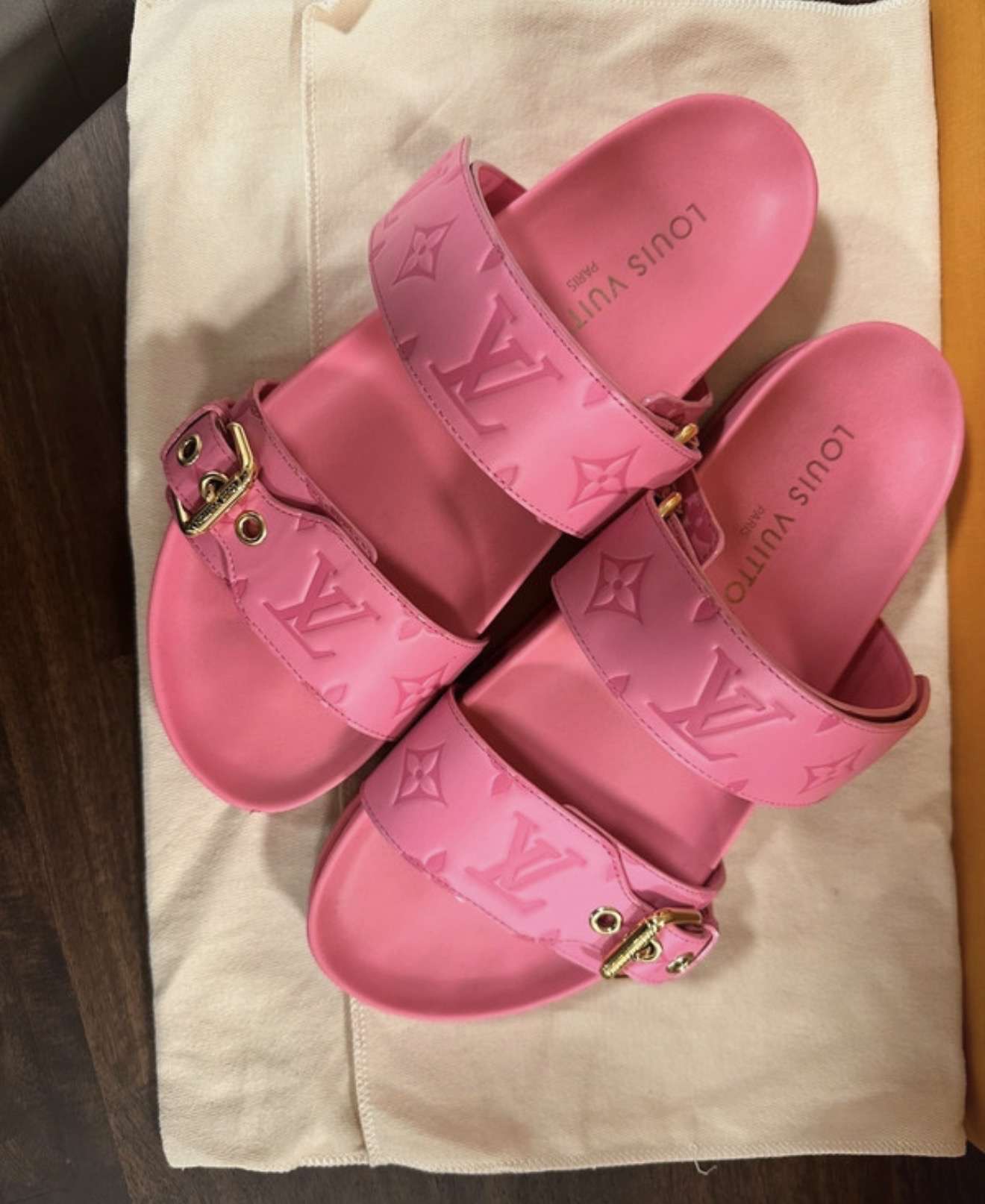 Louis Vuitton šľapky