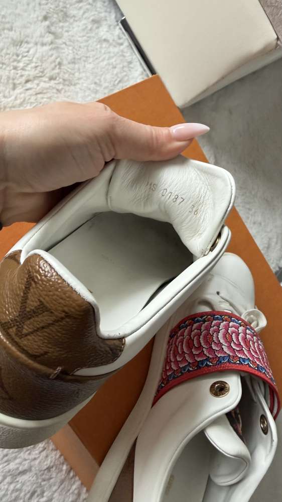 LOUIS VUITTON Nízke tenisky