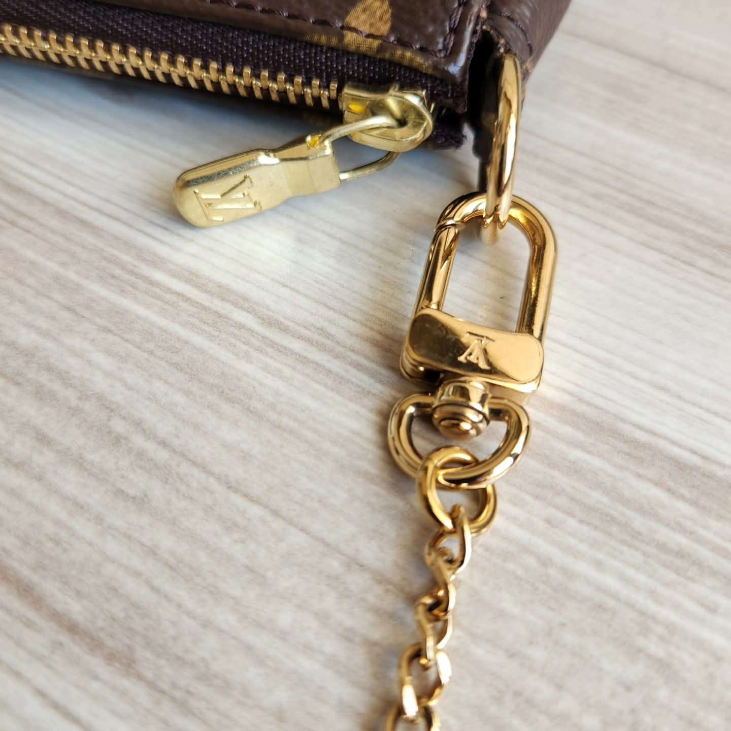 Louis Vuitton Mini Pochette