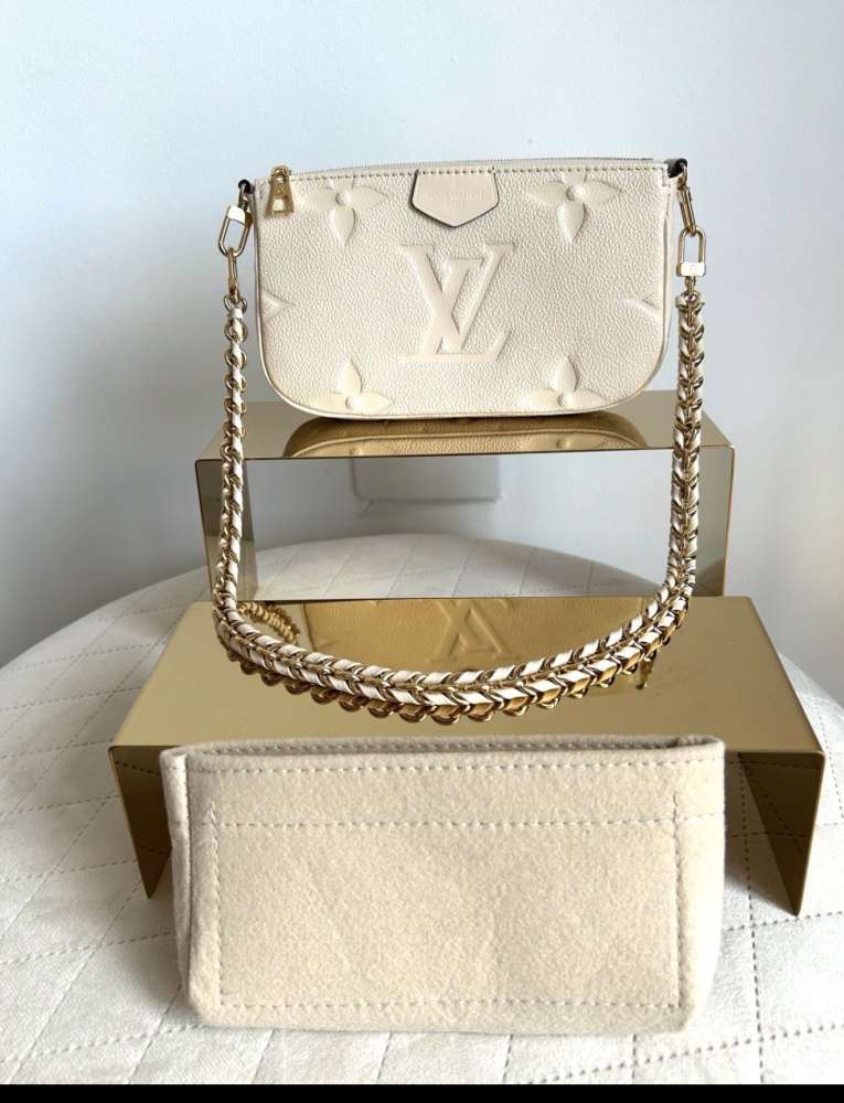 Louis vuitton Pochette