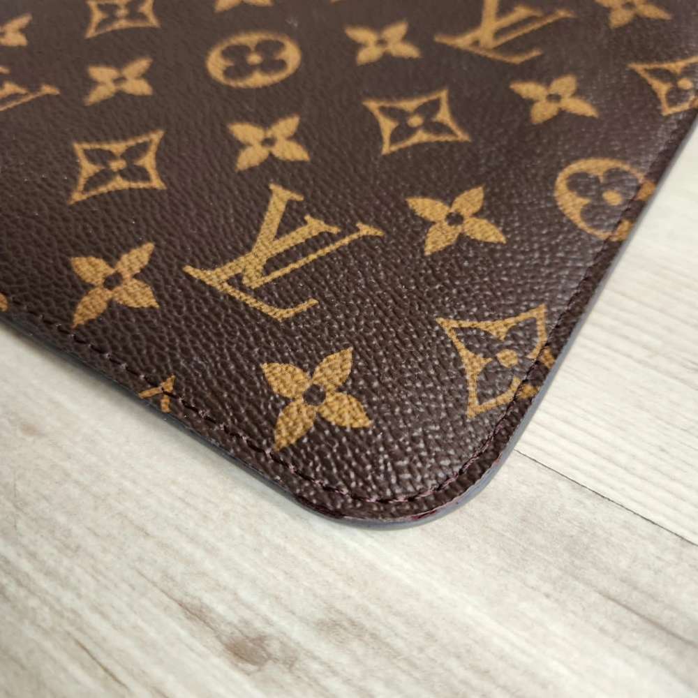 Louis Vuitton Pochette