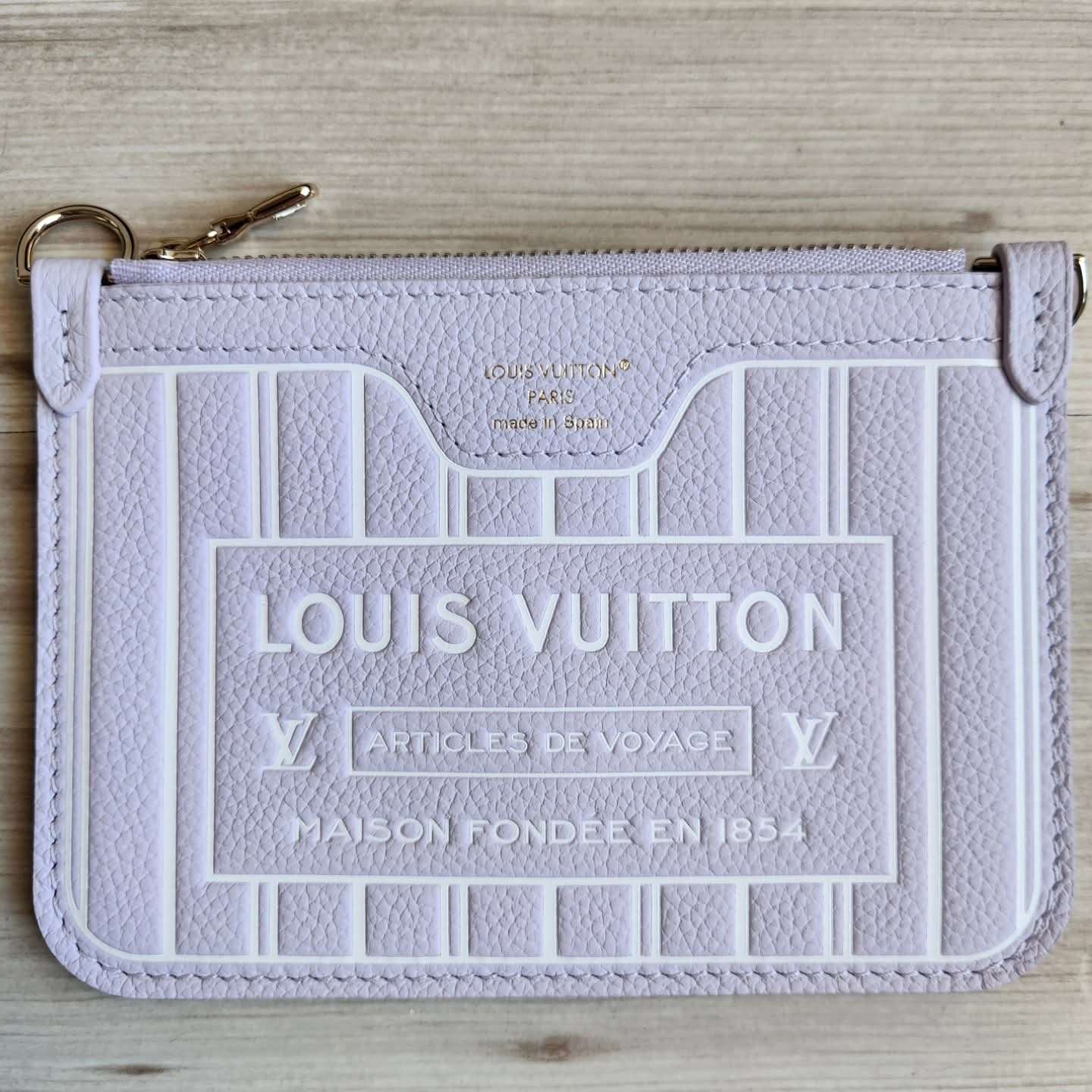 Louis Vuitton Pochette