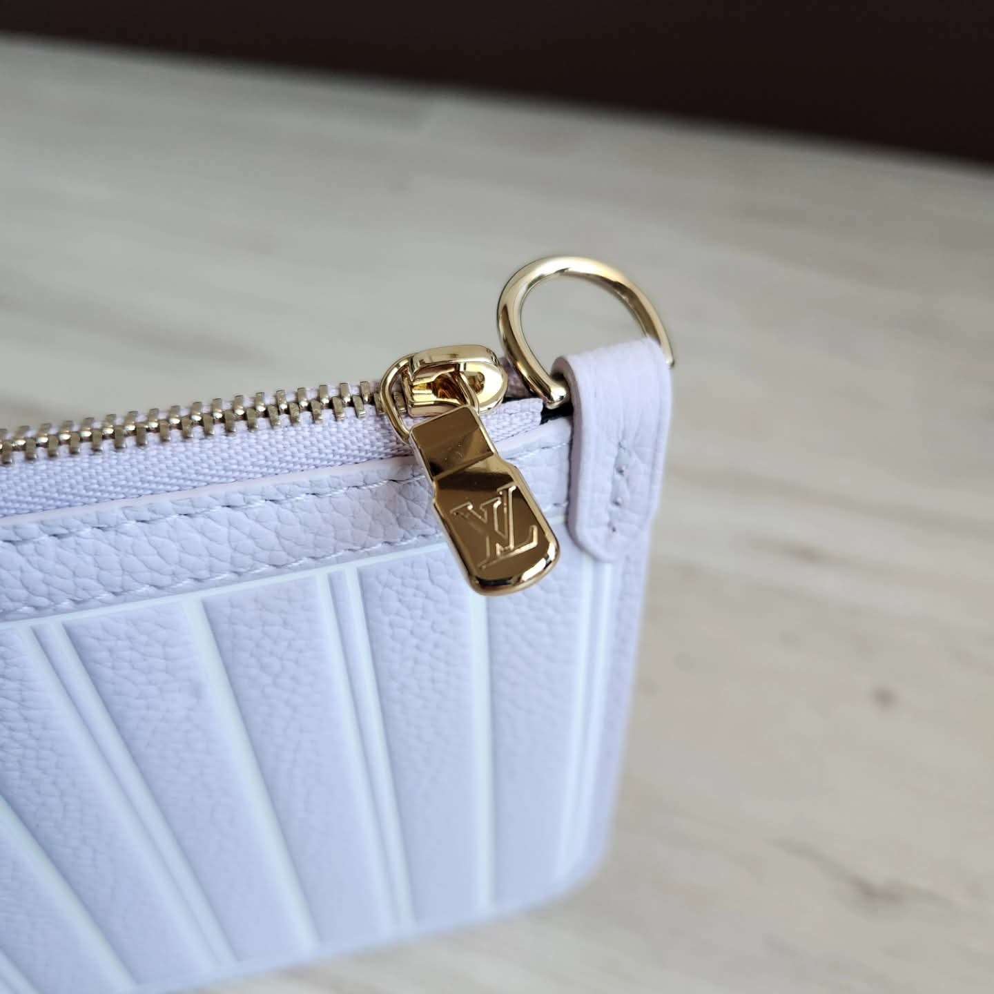 Louis Vuitton Pochette