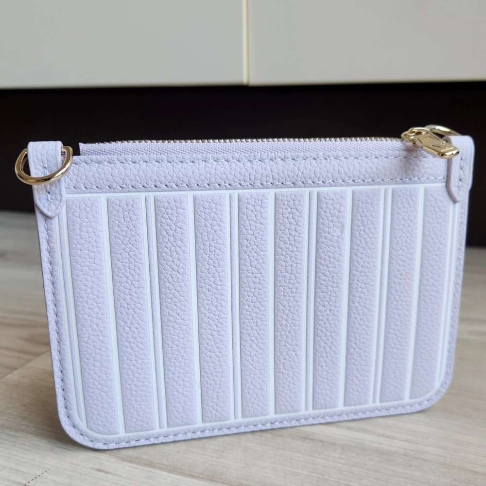 Louis Vuitton Pochette