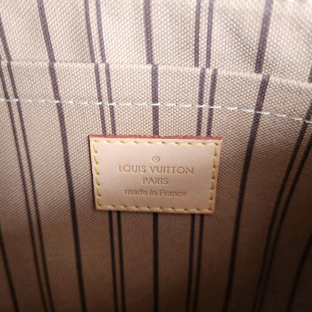 Louis Vuitton Pochette