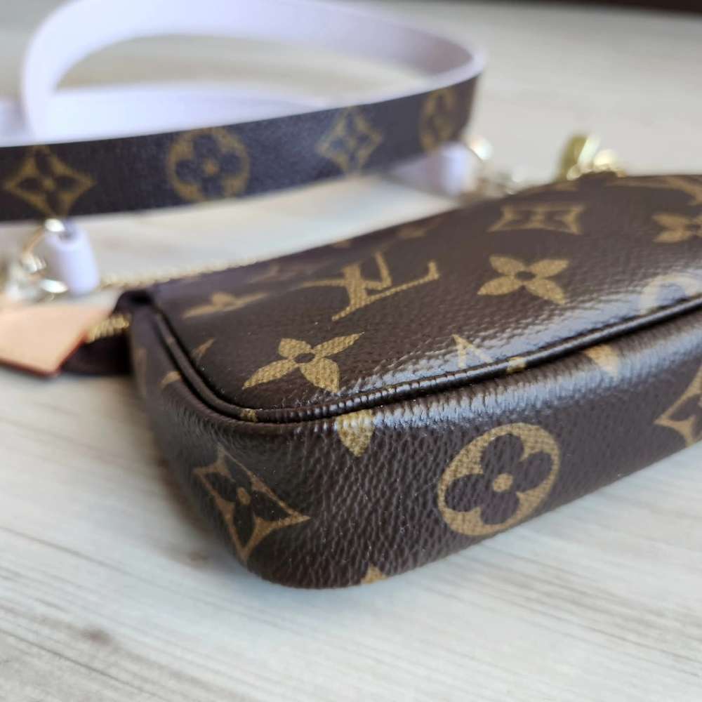 Louis Vuitton Pochette s popruhem