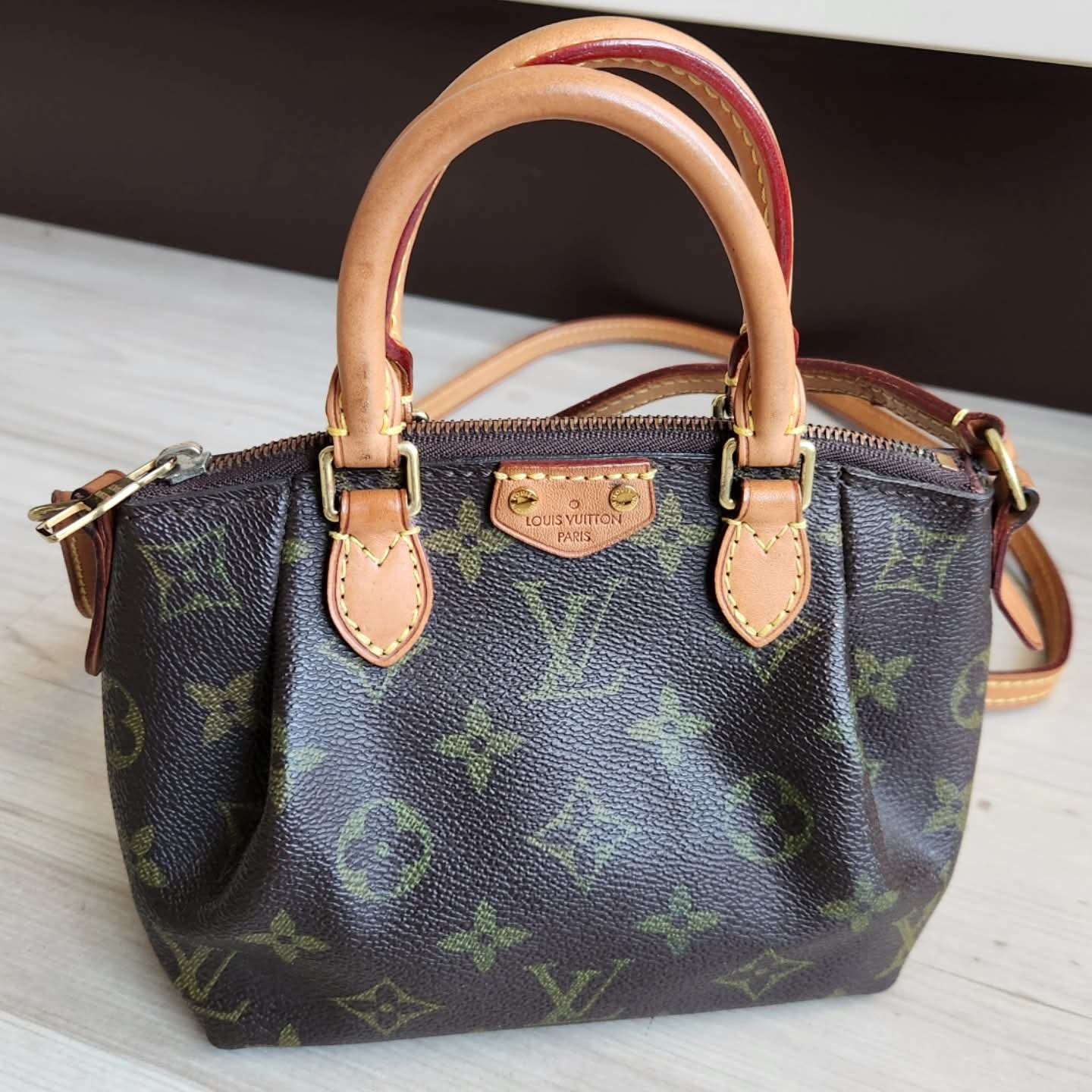 Louis Vuitton Turenne