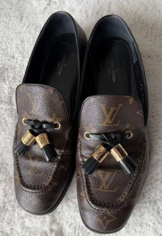 https://vipluxury.sk/LOUIS VUITTON Plátené mokasíny s monogramovým vzorom, veľkosť 7/37,5