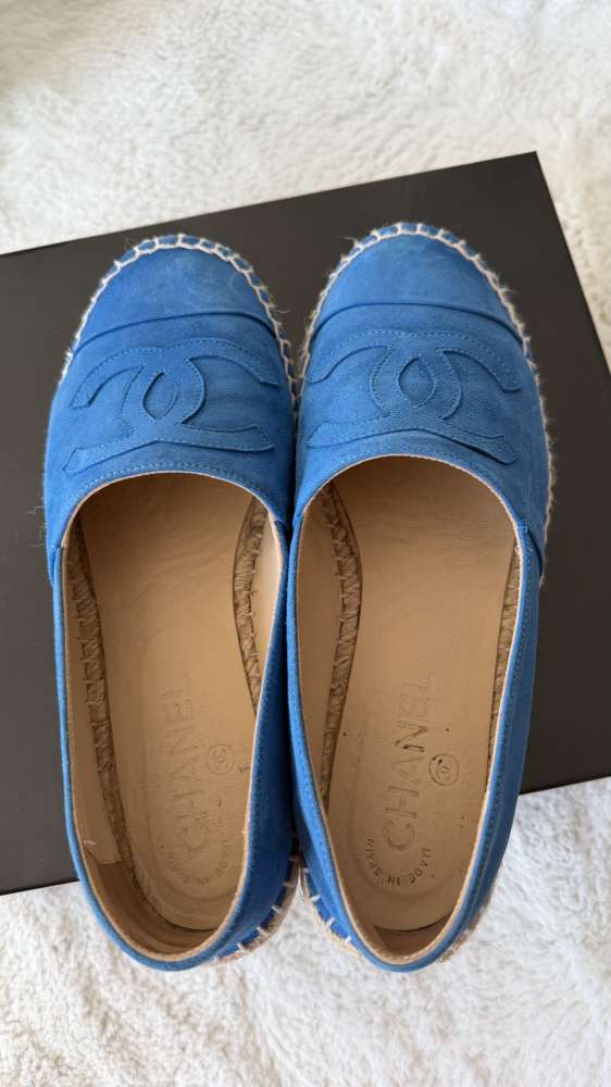 Modré semišové espadrilky CC