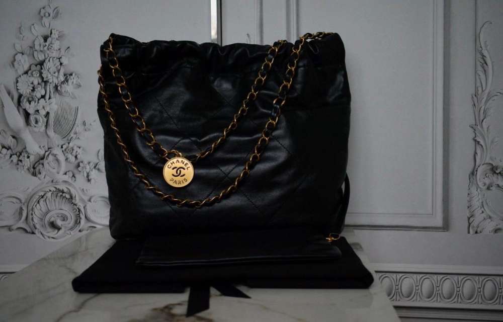Chanel kabelka 22