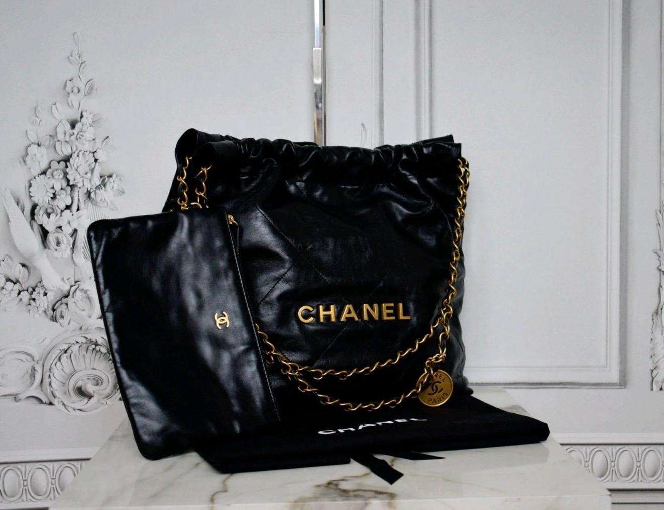 Chanel kabelka 22