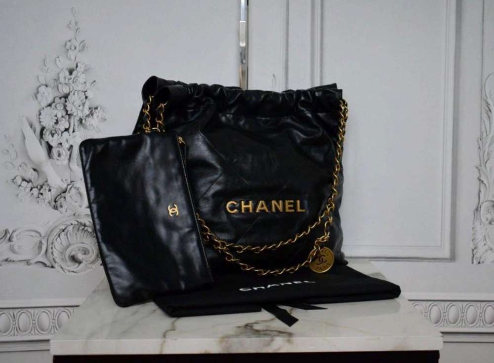 Chanel kabelka 22
