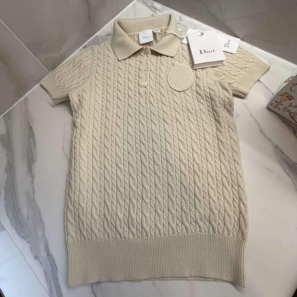 Dior Médaillon Short-Sleeved Sweater