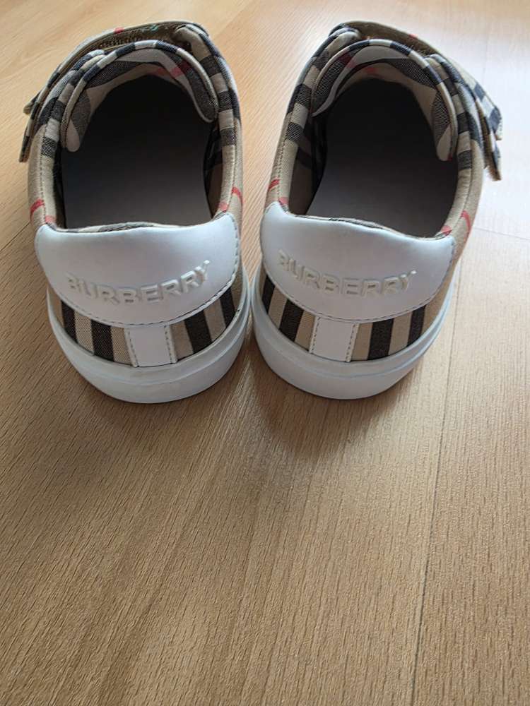 Burberry tenisky