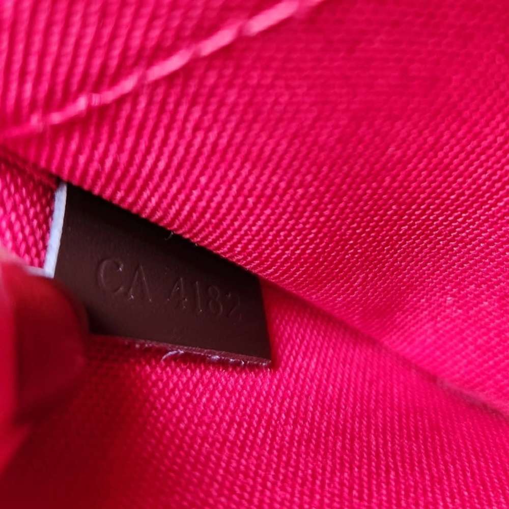 Louis Vuitton Pochette Accessoires NM