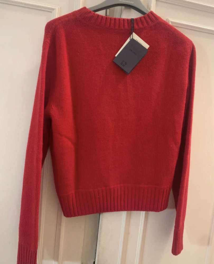 Prada sveter