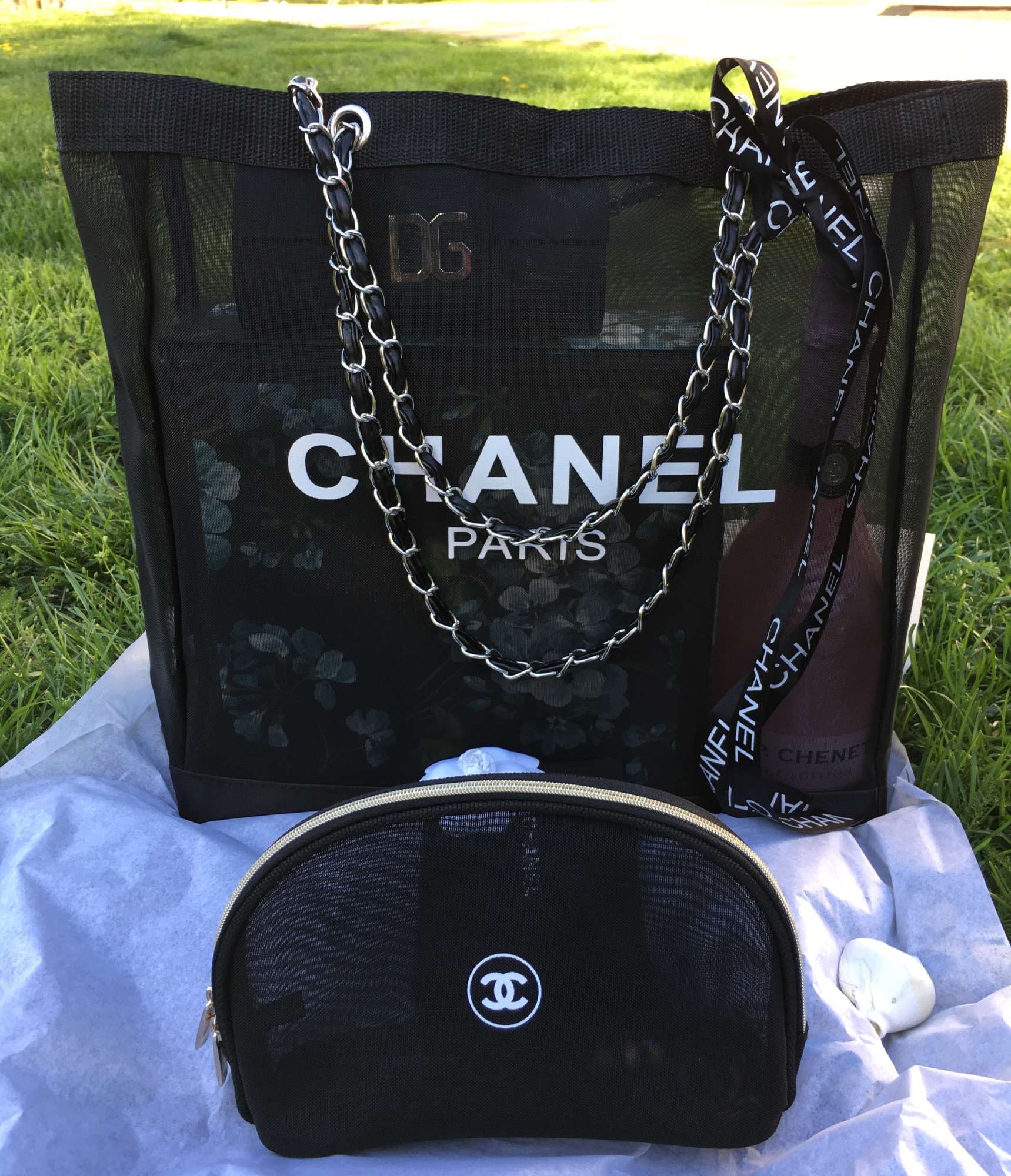 CHANEL BEAUTY KABELKA S POCHETKOU