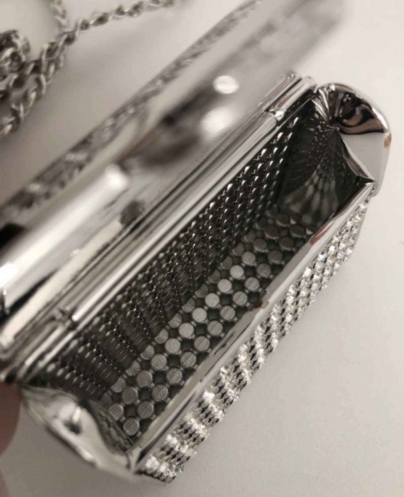 Chanel mini kabelka nahrdelnik