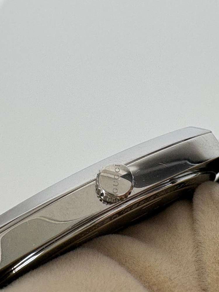 Gucci Grip – 38mm Oceľ / Hnedý Aligátor