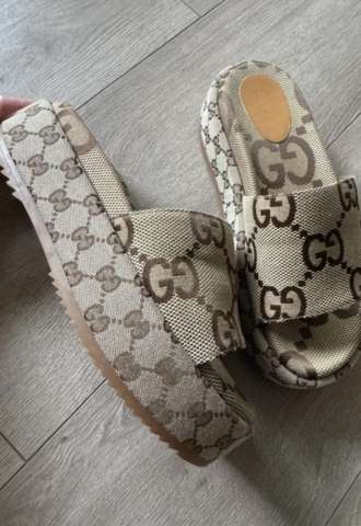 https://vipluxury.sk/Gucci sandále 39,5