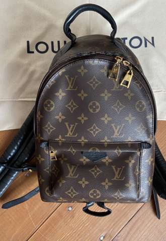 https://vipluxury.sk/Louis Vuitton Palm Springs PM