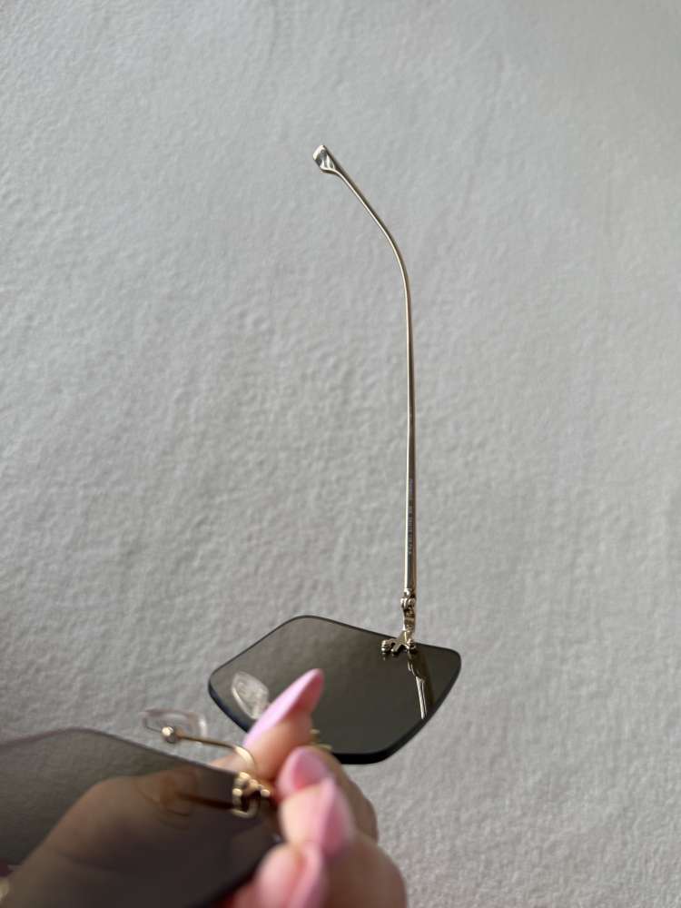 FENDI slnečné okuliare