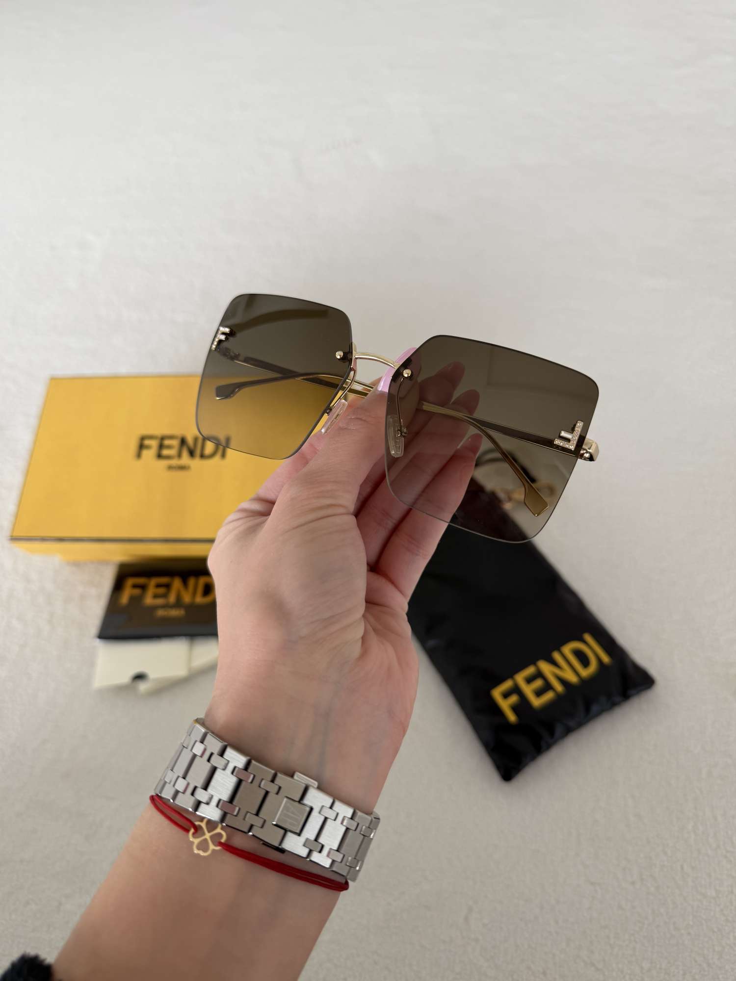 FENDI slnečné okuliare