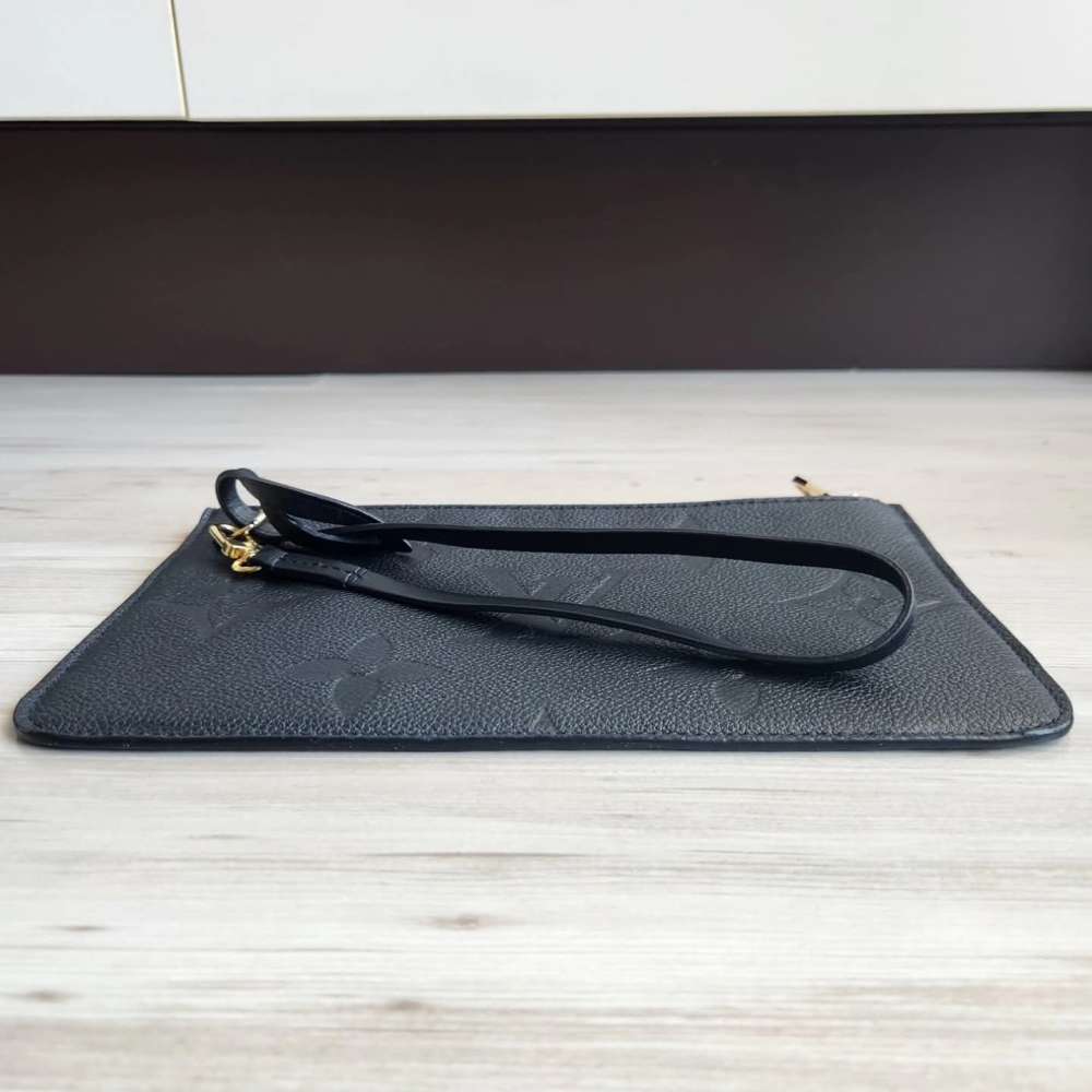 Louis Vuitton Pochette Empriente