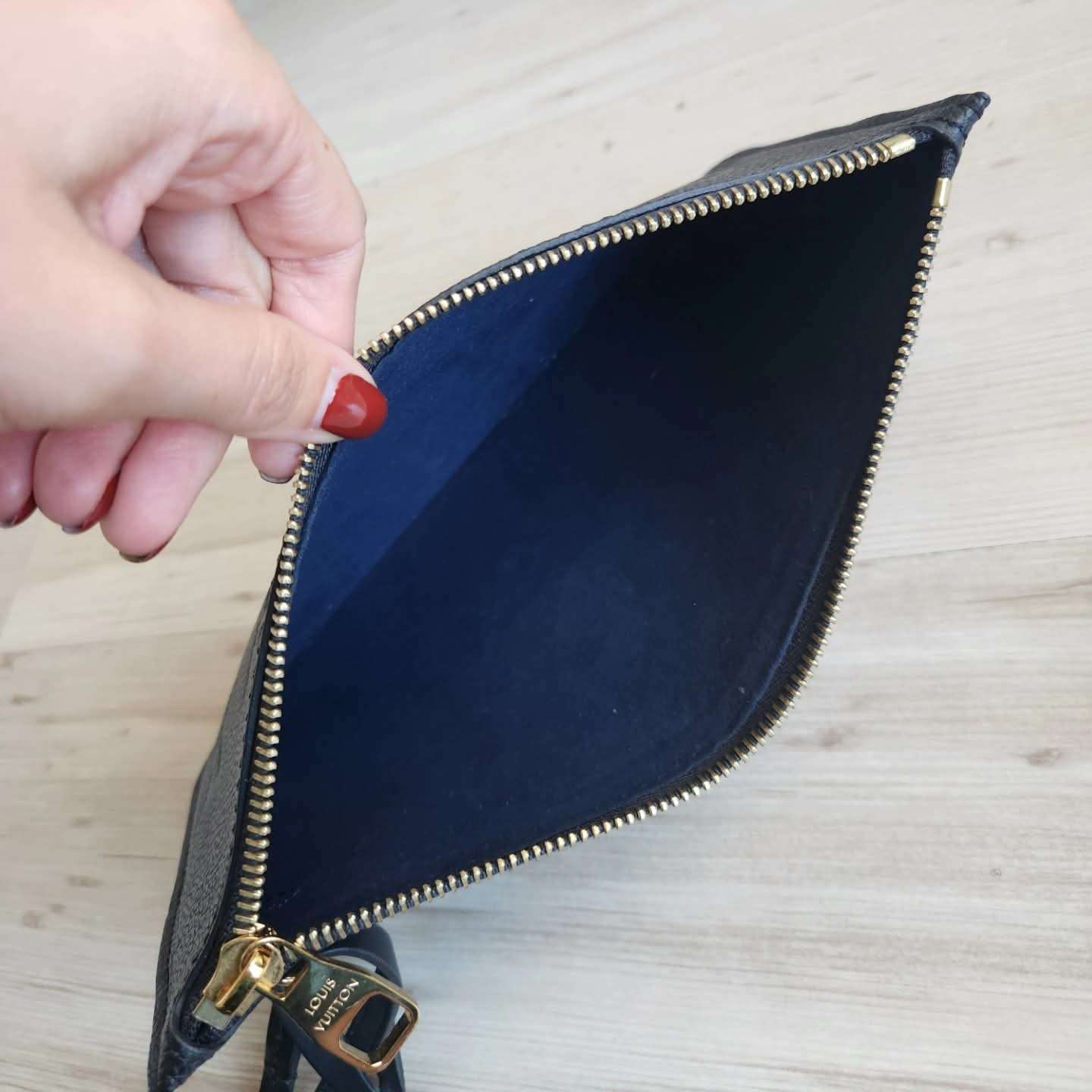 Louis Vuitton Pochette Empriente
