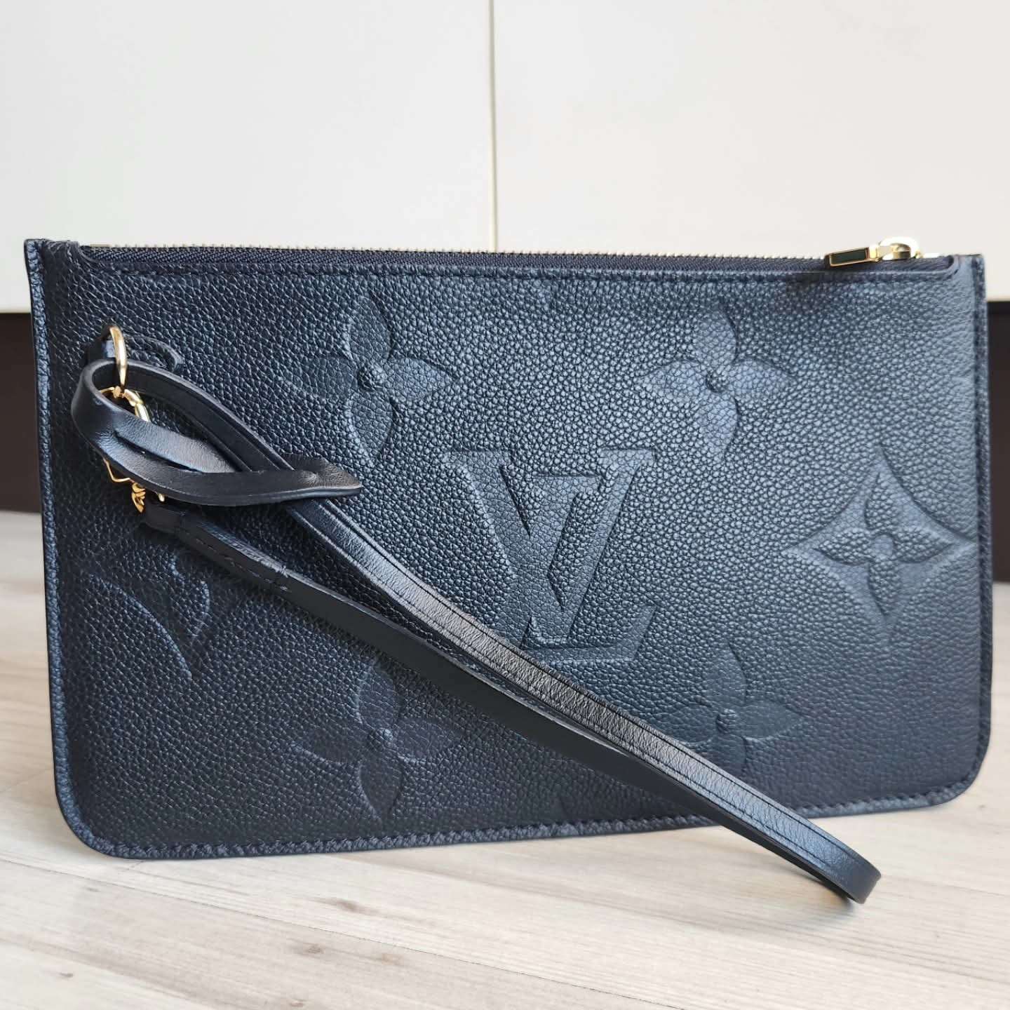 Louis Vuitton Pochette Empriente