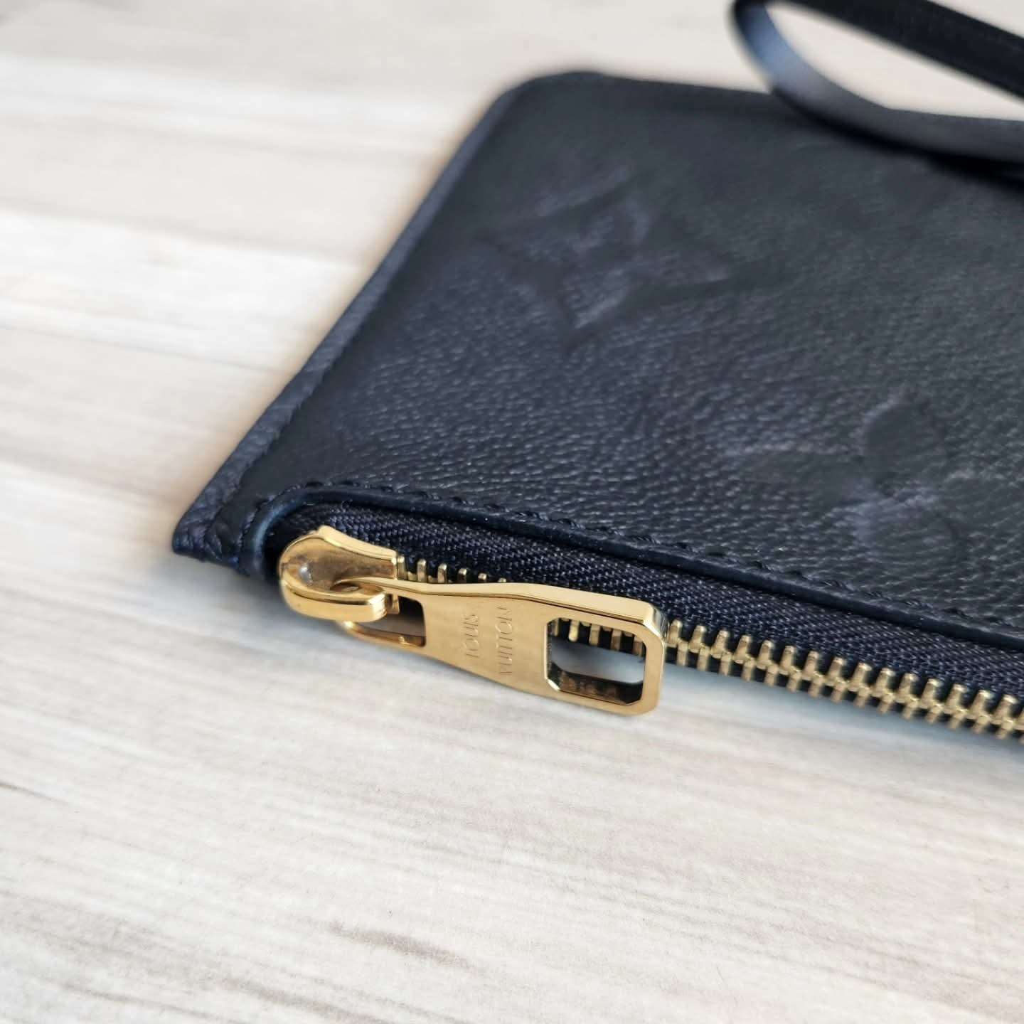 Louis Vuitton Pochette Empriente