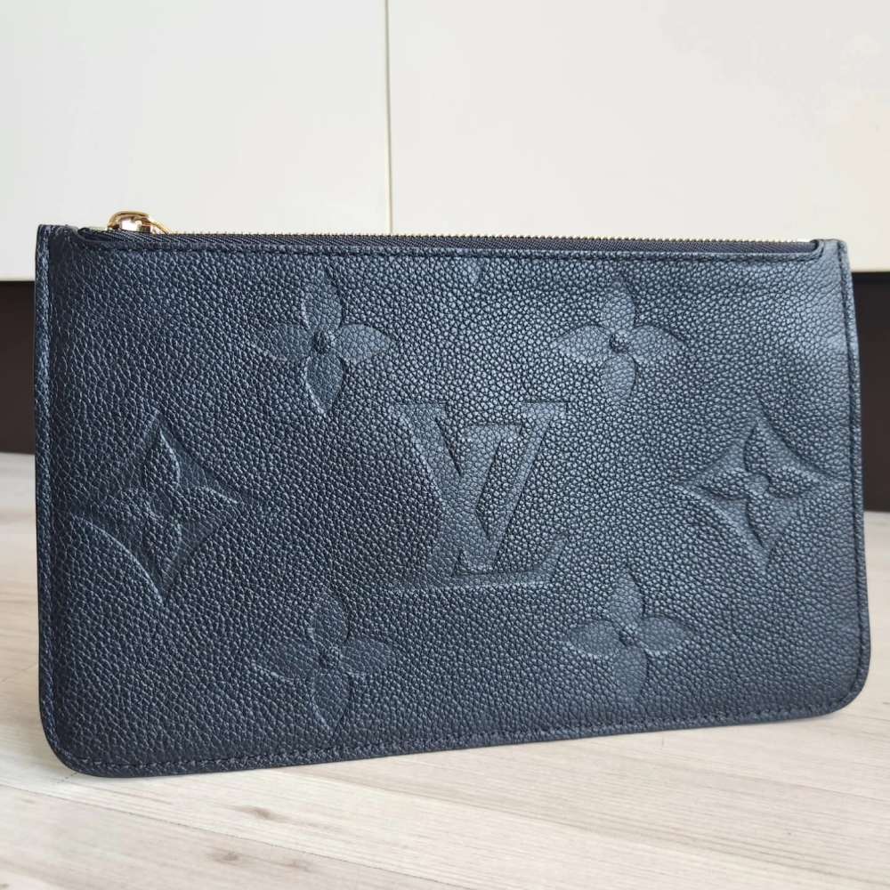 Louis Vuitton Pochette Empriente