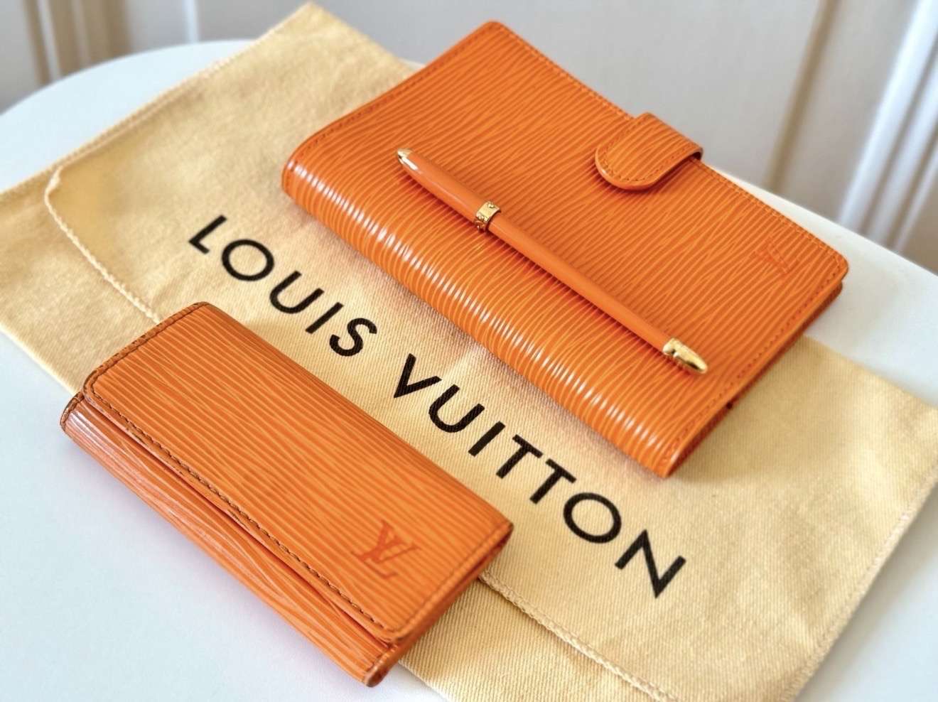 Louis Vuitton agenda a kľúčenka