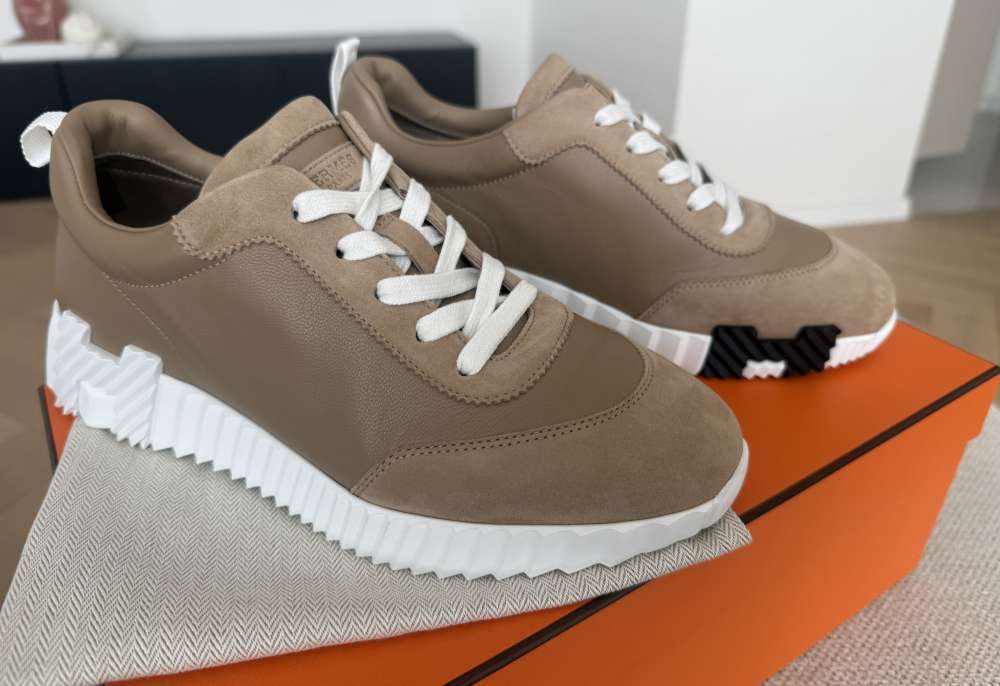 Hermes bouncing sneakers