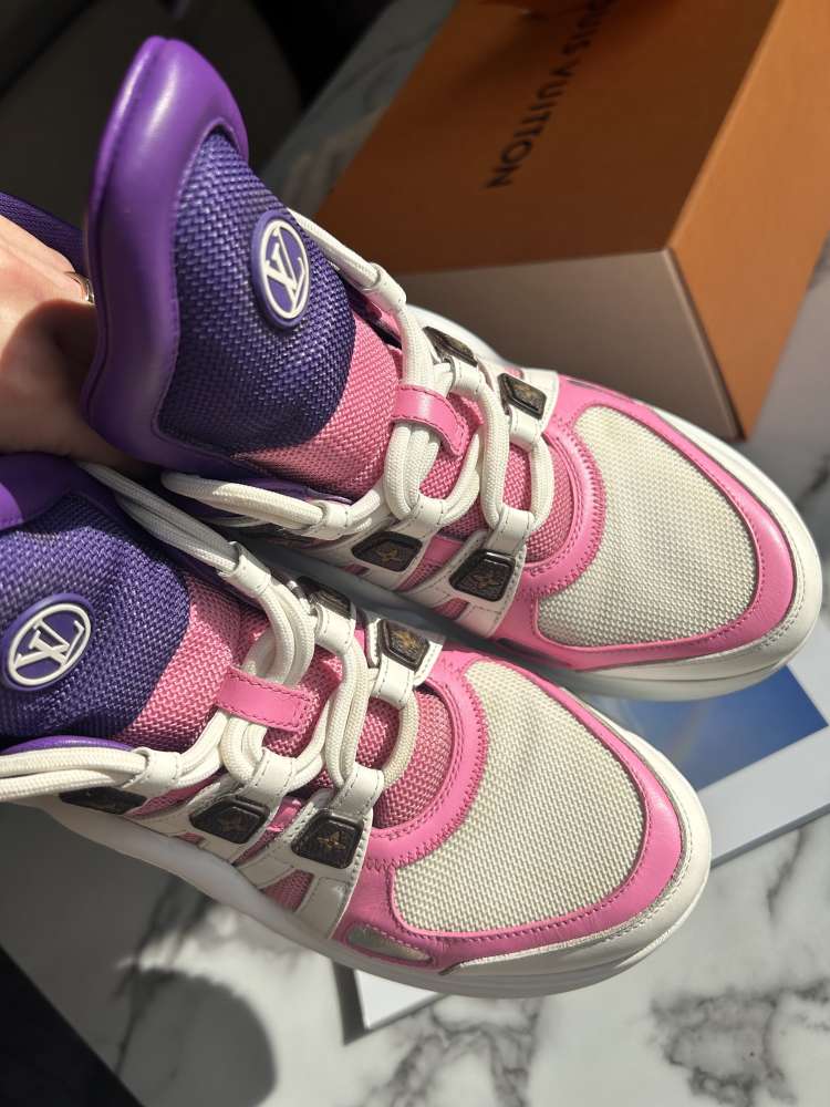 Archlight od Louis Vuitton 39