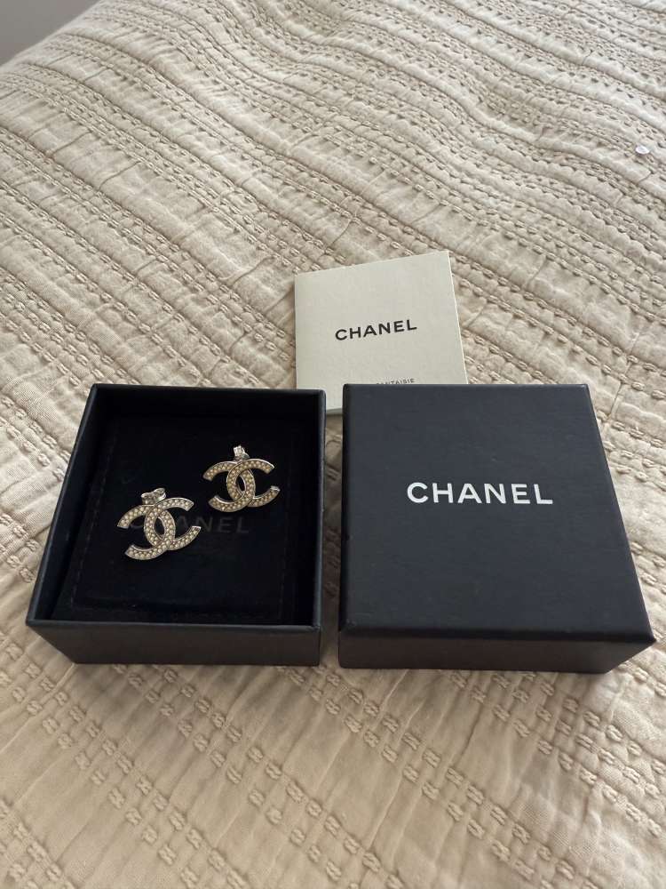 Chanel naušnice