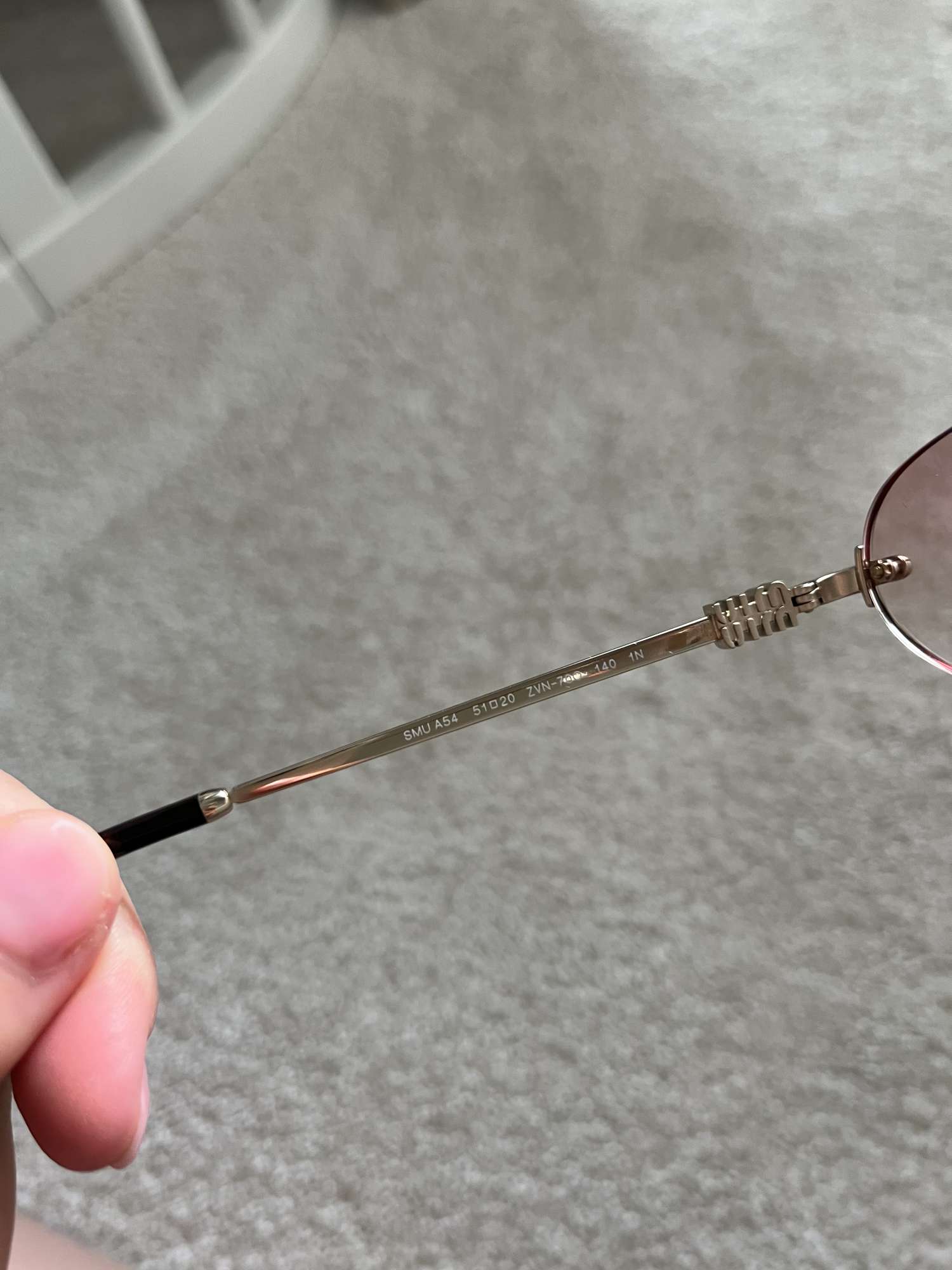 MiuMiu slnečné okuliare