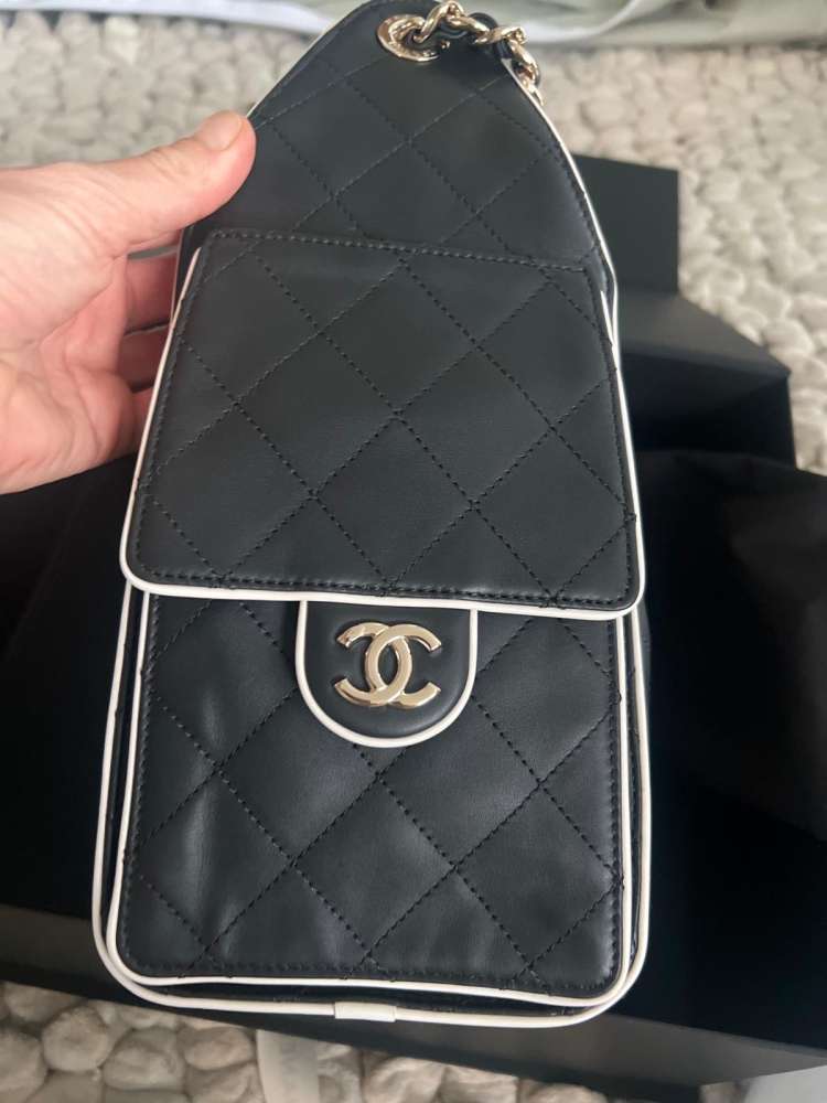 Chanel 25