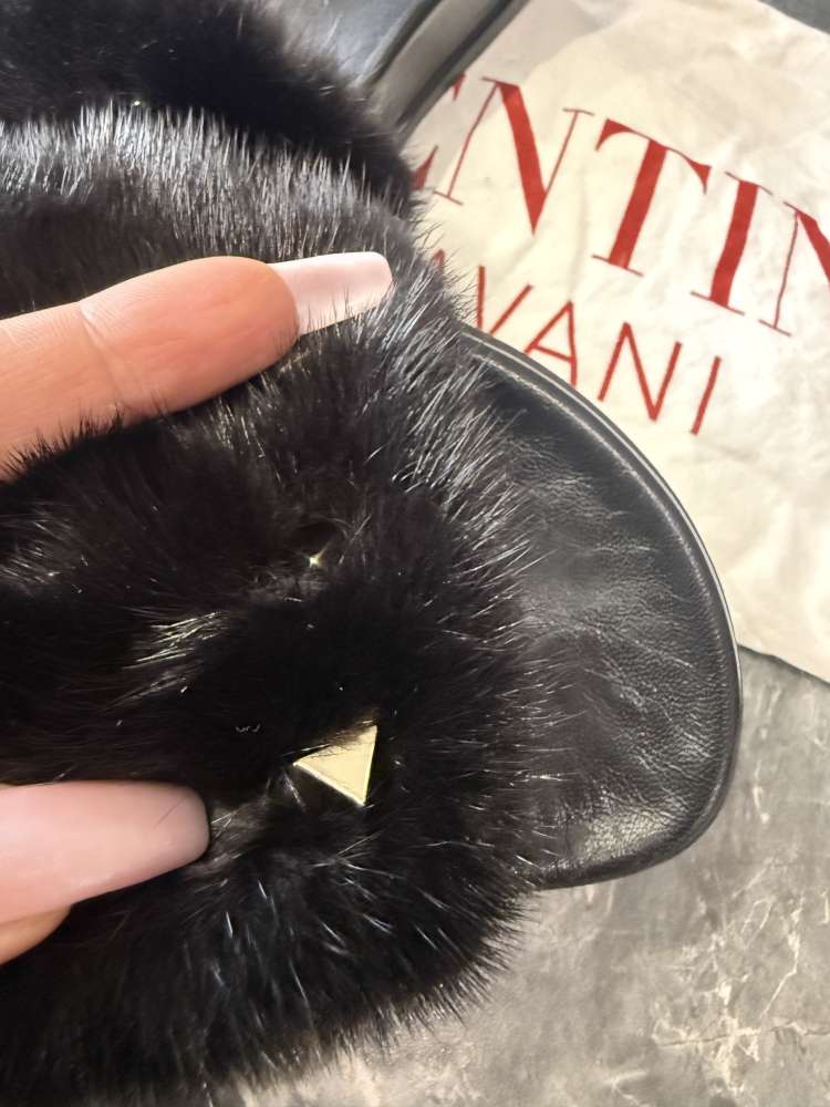 Valentino Black Fur Rockstud Flat Slides