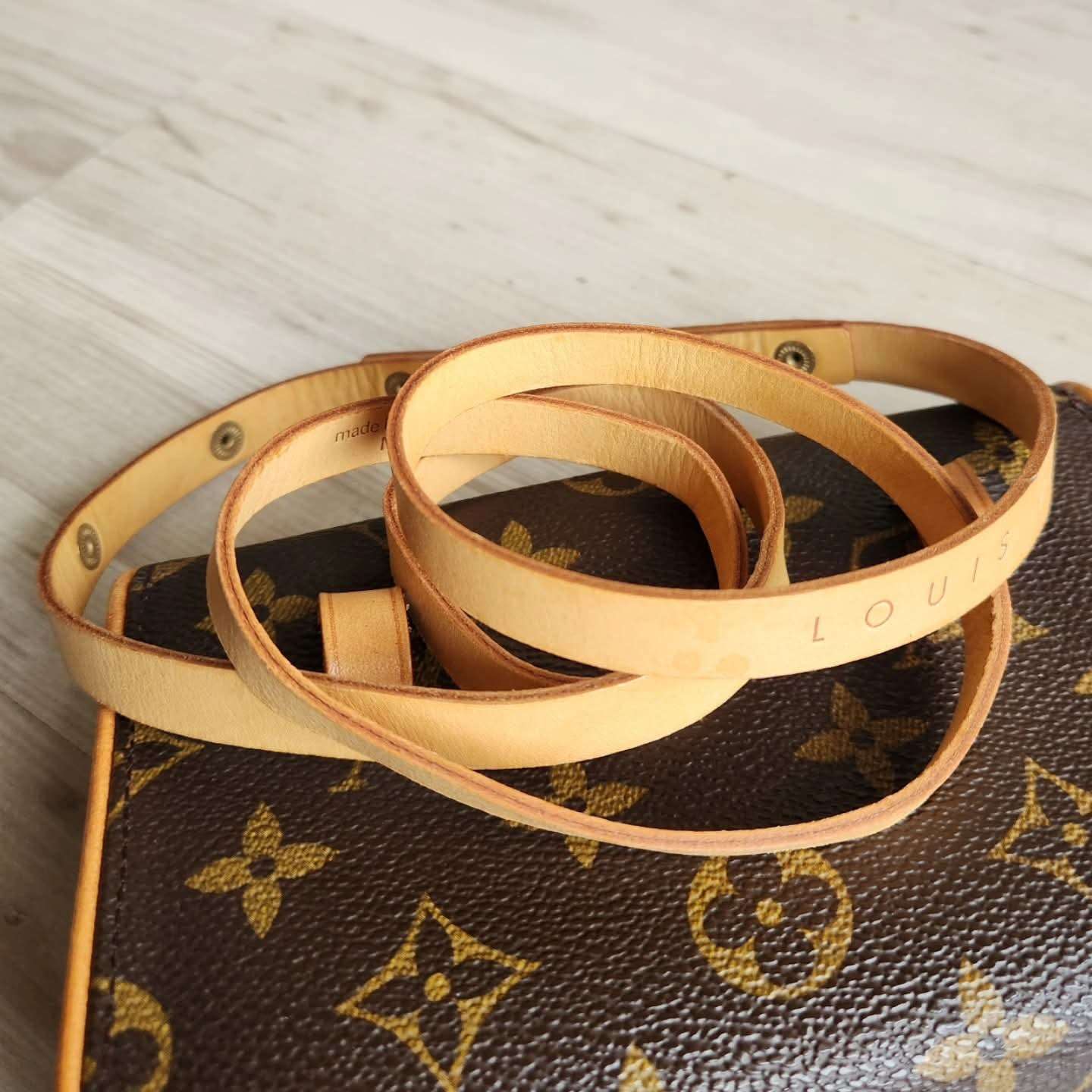 Louis Vuitton Florentine