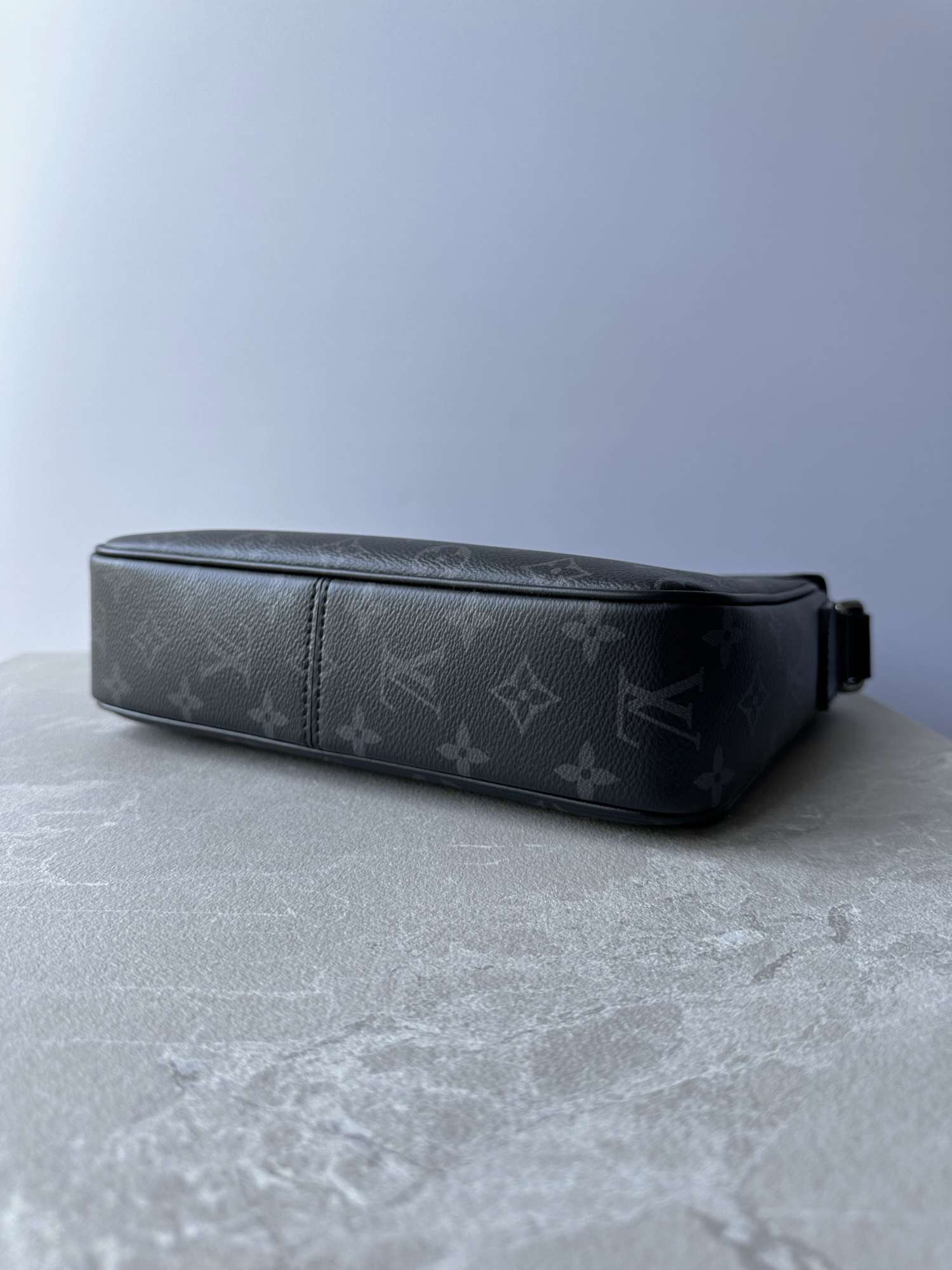 LOUIS VUITTON District PM pánska taška